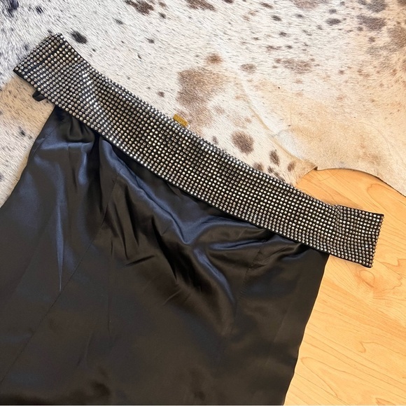 MESHKI NWT Black Rhinestone Justina Off The Shoulder Diamante Mini Dress Sz M - Picture 9 of 12